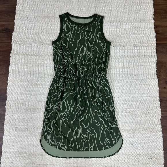 Athleta Sz XS Olive Geometric Rincon Printed Mini Dress - Picture 8 of 15